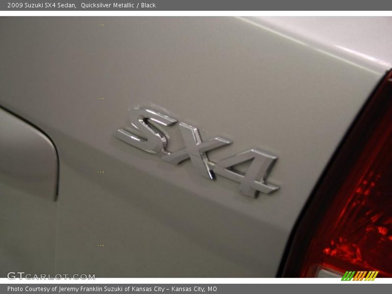 Quicksilver Metallic / Black 2009 Suzuki SX4 Sedan
