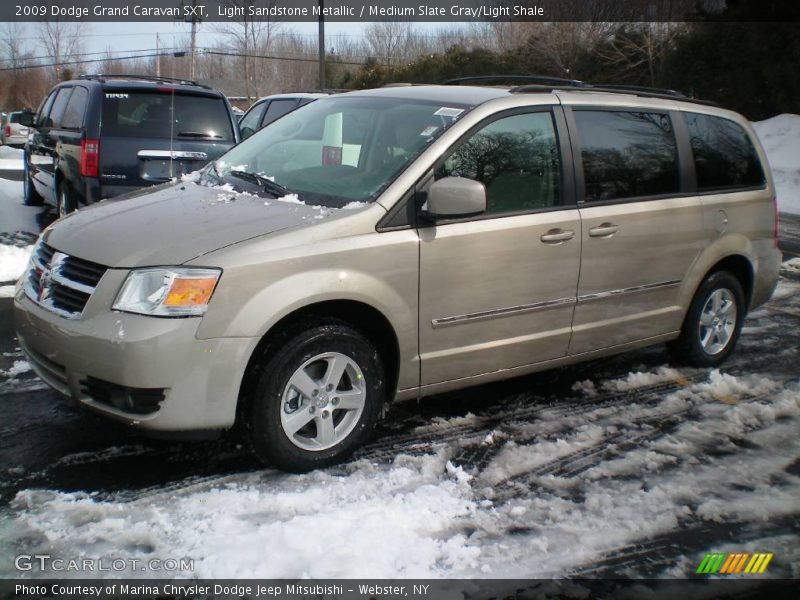 Light Sandstone Metallic / Medium Slate Gray/Light Shale 2009 Dodge Grand Caravan SXT