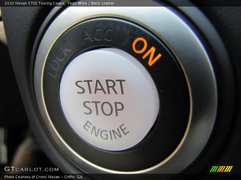 Pearl White / Black Leather 2010 Nissan 370Z Touring Coupe