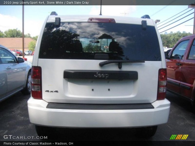 Stone White / Dark Slate Gray 2010 Jeep Liberty Sport 4x4