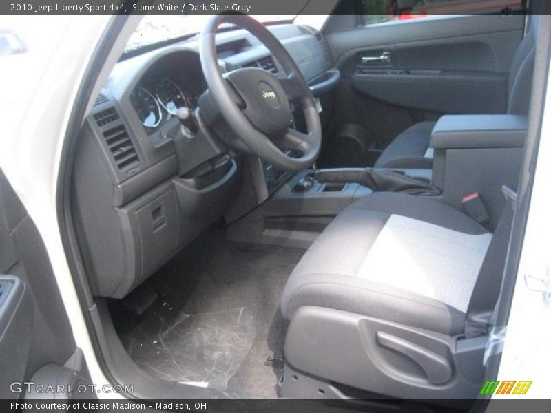 Stone White / Dark Slate Gray 2010 Jeep Liberty Sport 4x4