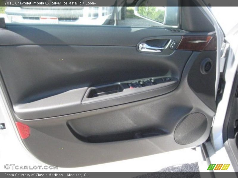 Silver Ice Metallic / Ebony 2011 Chevrolet Impala LS