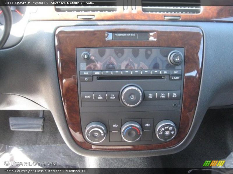 Silver Ice Metallic / Ebony 2011 Chevrolet Impala LS