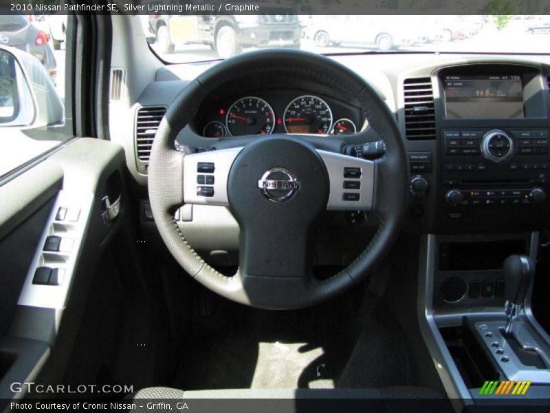 Silver Lightning Metallic / Graphite 2010 Nissan Pathfinder SE