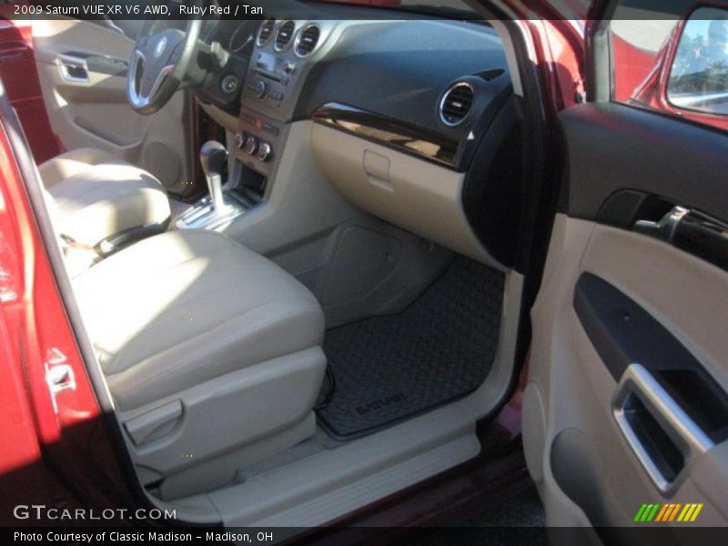 Ruby Red / Tan 2009 Saturn VUE XR V6 AWD