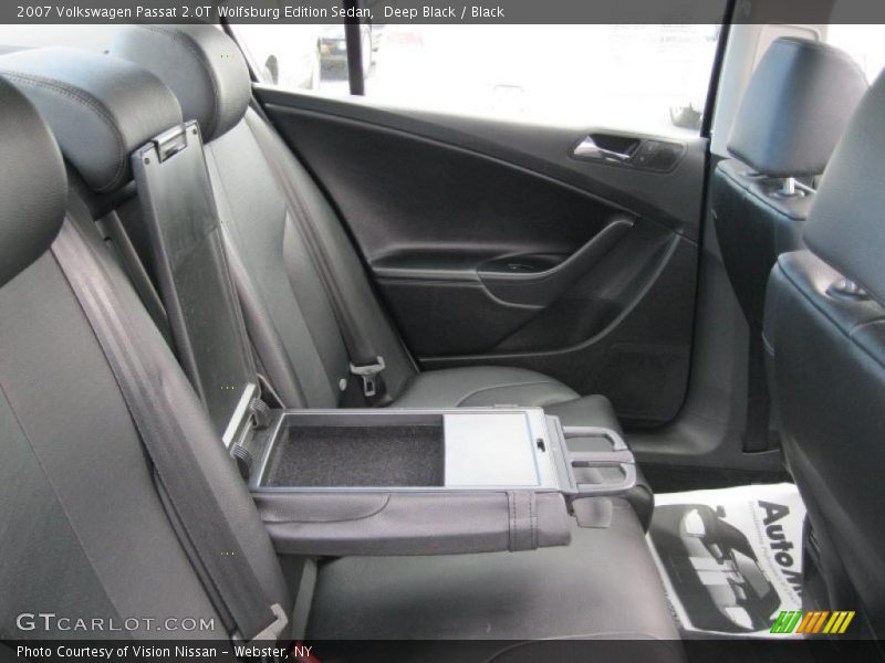 Deep Black / Black 2007 Volkswagen Passat 2.0T Wolfsburg Edition Sedan