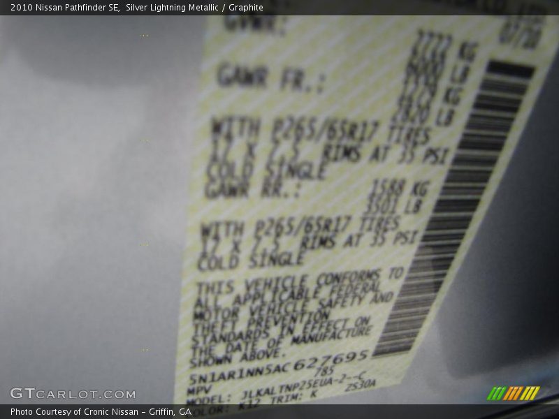 Silver Lightning Metallic / Graphite 2010 Nissan Pathfinder SE