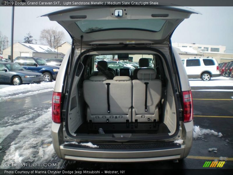 Light Sandstone Metallic / Medium Slate Gray/Light Shale 2009 Dodge Grand Caravan SXT