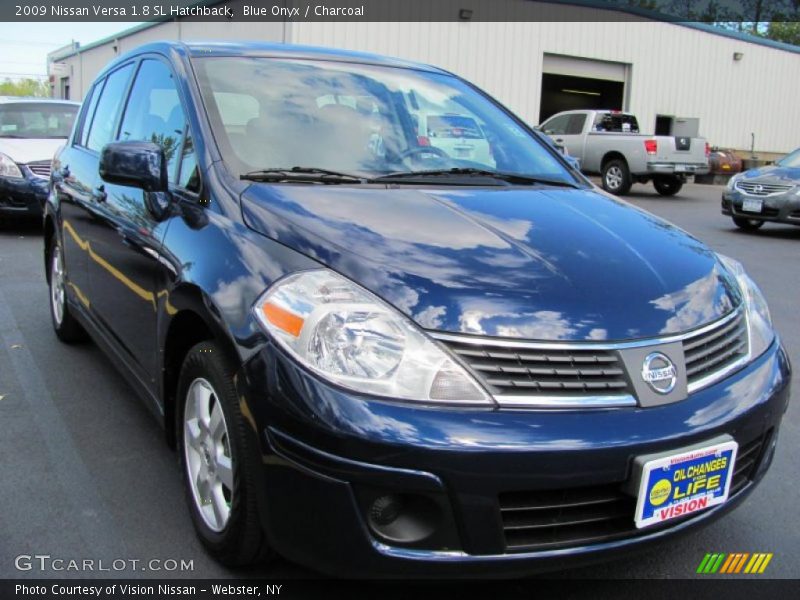 Blue Onyx / Charcoal 2009 Nissan Versa 1.8 SL Hatchback