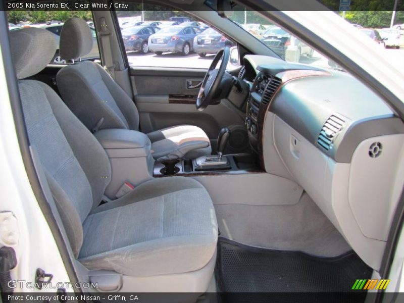 Clear White / Gray 2005 Kia Sorento EX