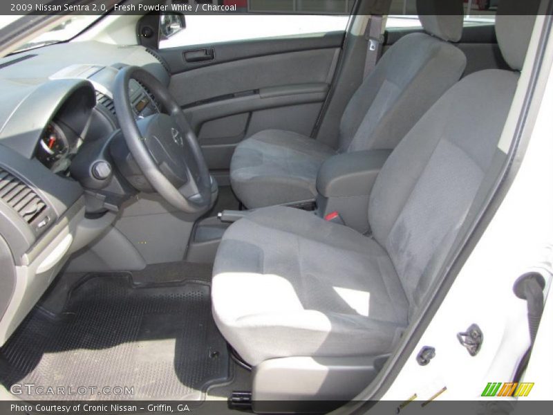 Fresh Powder White / Charcoal 2009 Nissan Sentra 2.0