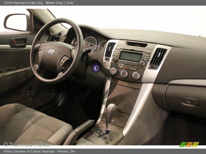 Willow Gray / Gray 2009 Hyundai Sonata GLS