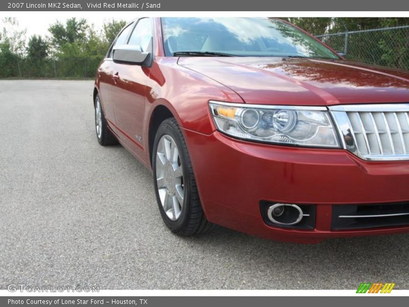 Vivid Red Metallic / Sand 2007 Lincoln MKZ Sedan