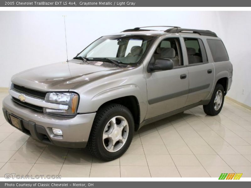 Graystone Metallic / Light Gray 2005 Chevrolet TrailBlazer EXT LS 4x4