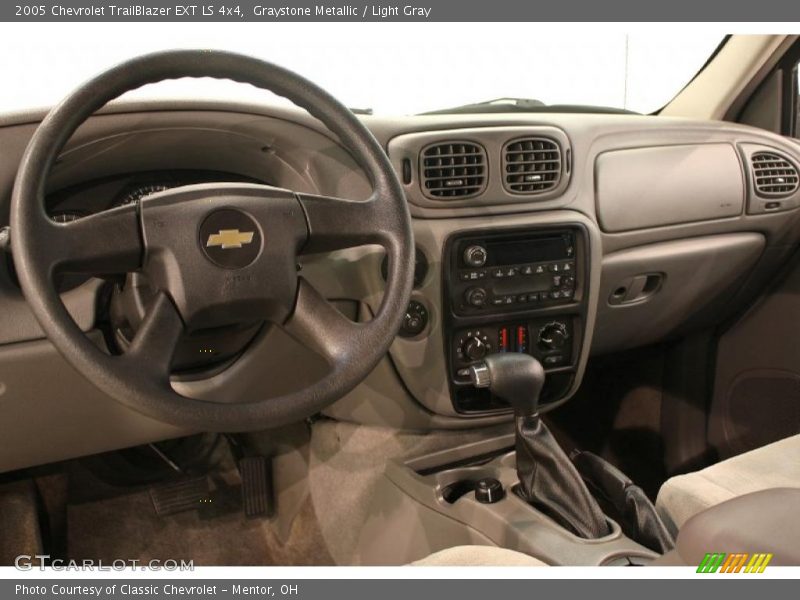 Graystone Metallic / Light Gray 2005 Chevrolet TrailBlazer EXT LS 4x4