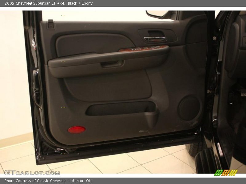 Black / Ebony 2009 Chevrolet Suburban LT 4x4