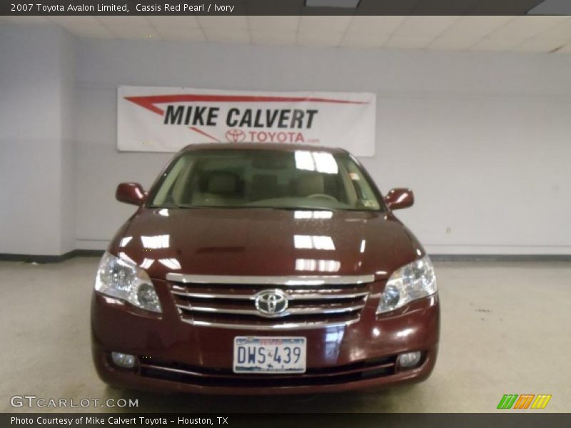 Cassis Red Pearl / Ivory 2007 Toyota Avalon Limited