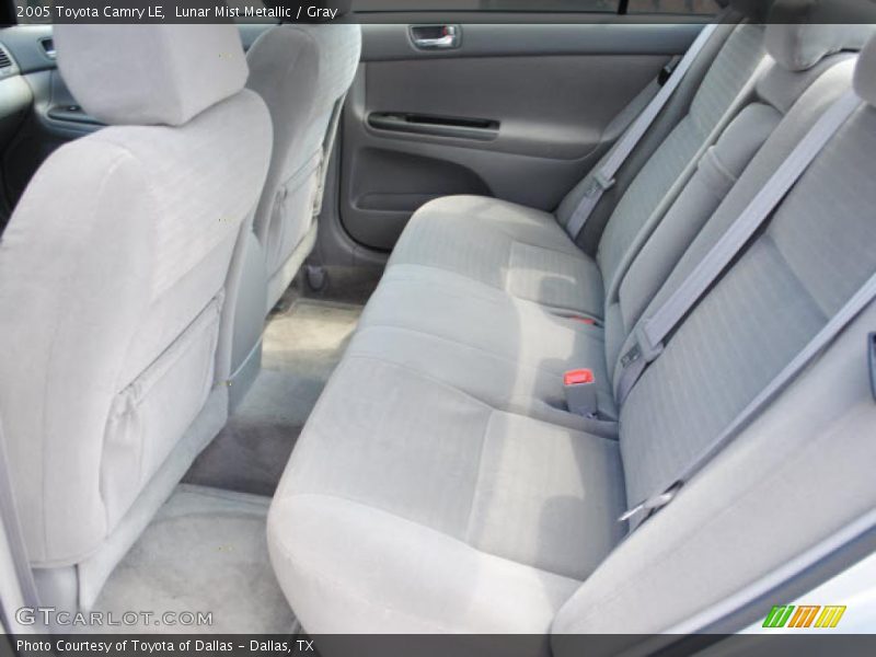 Lunar Mist Metallic / Gray 2005 Toyota Camry LE