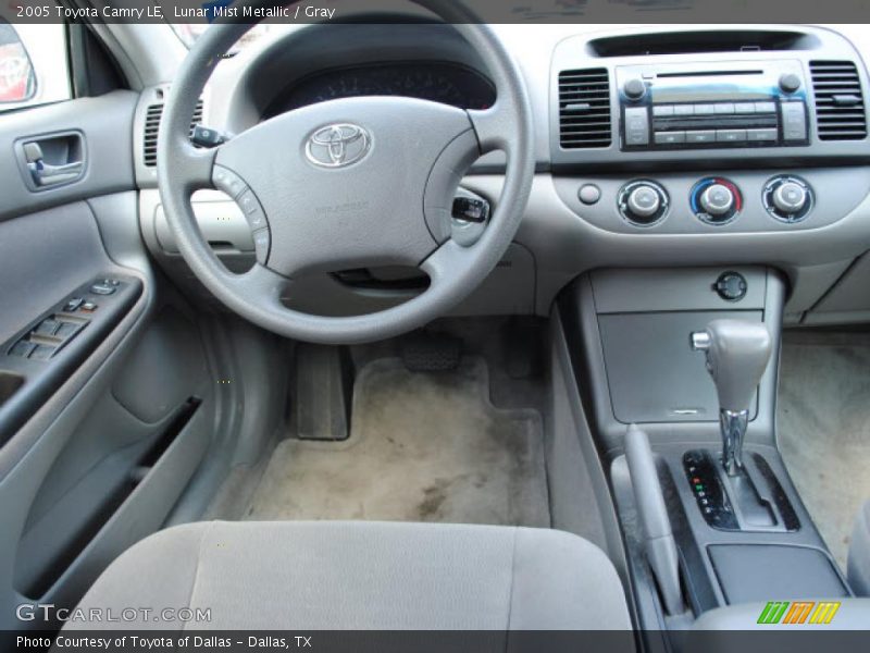 Lunar Mist Metallic / Gray 2005 Toyota Camry LE