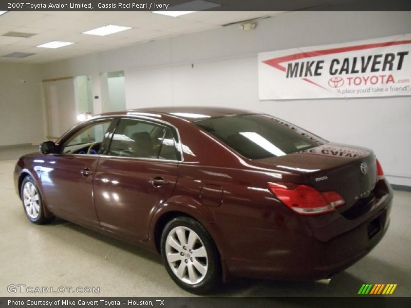 Cassis Red Pearl / Ivory 2007 Toyota Avalon Limited