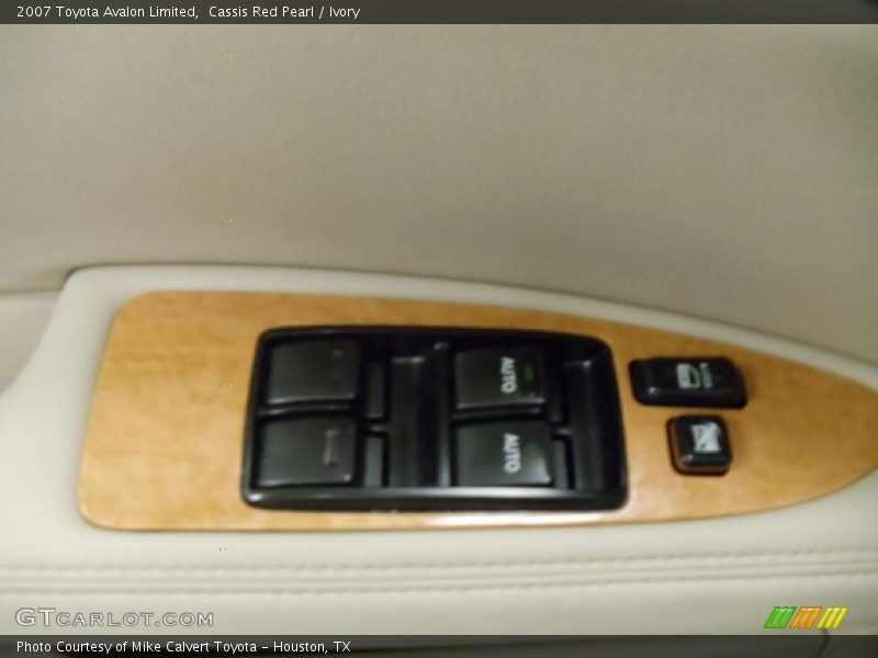 Cassis Red Pearl / Ivory 2007 Toyota Avalon Limited