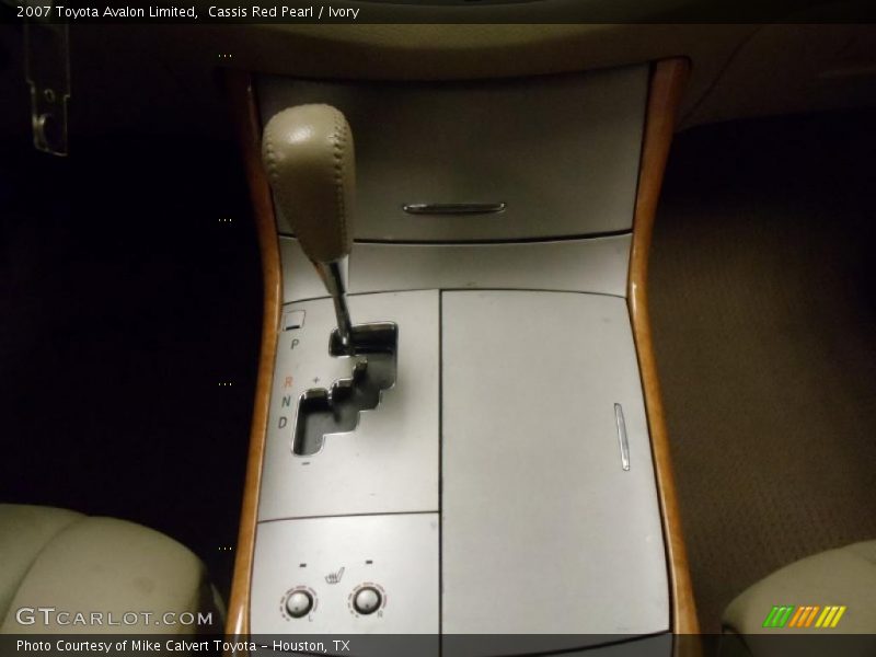 Cassis Red Pearl / Ivory 2007 Toyota Avalon Limited