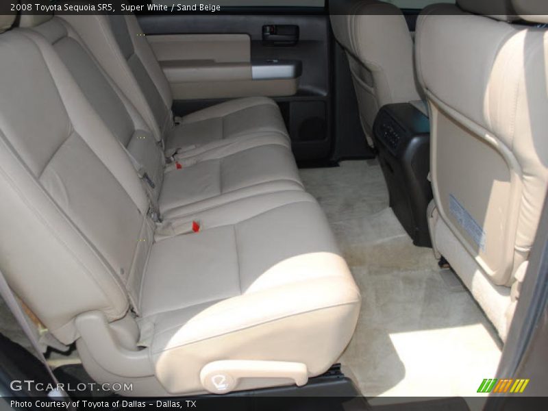 Super White / Sand Beige 2008 Toyota Sequoia SR5