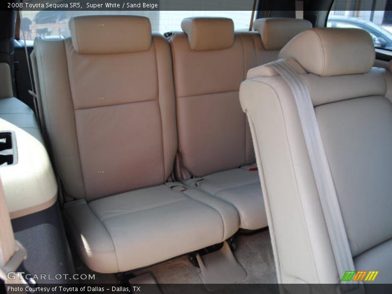 Super White / Sand Beige 2008 Toyota Sequoia SR5