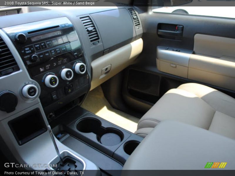 Super White / Sand Beige 2008 Toyota Sequoia SR5