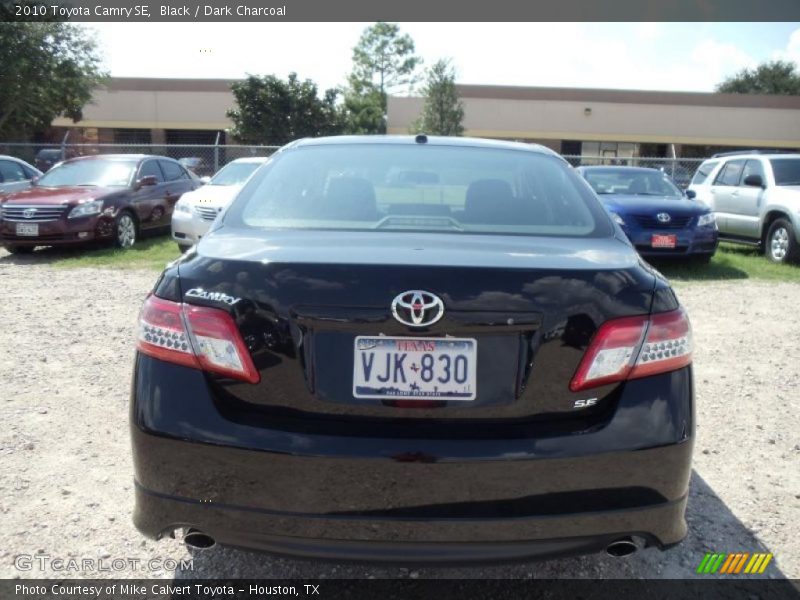 Black / Dark Charcoal 2010 Toyota Camry SE