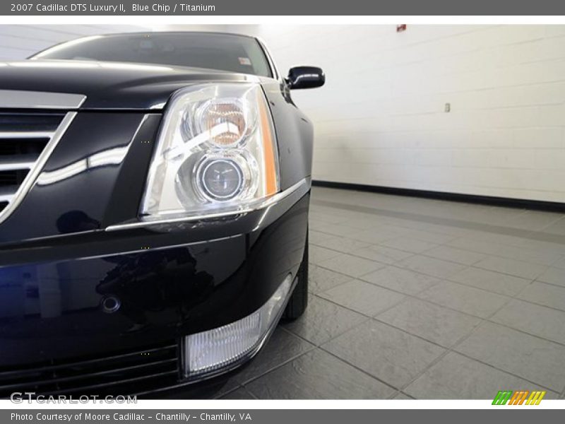 Blue Chip / Titanium 2007 Cadillac DTS Luxury II