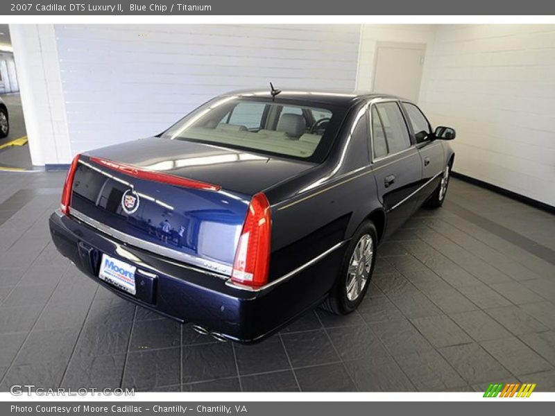 Blue Chip / Titanium 2007 Cadillac DTS Luxury II