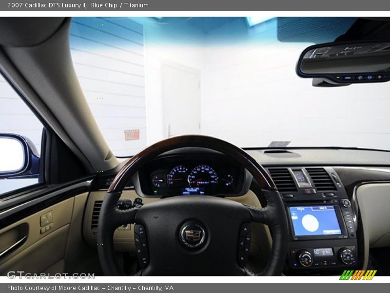 Blue Chip / Titanium 2007 Cadillac DTS Luxury II