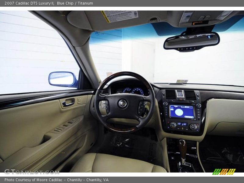 Blue Chip / Titanium 2007 Cadillac DTS Luxury II