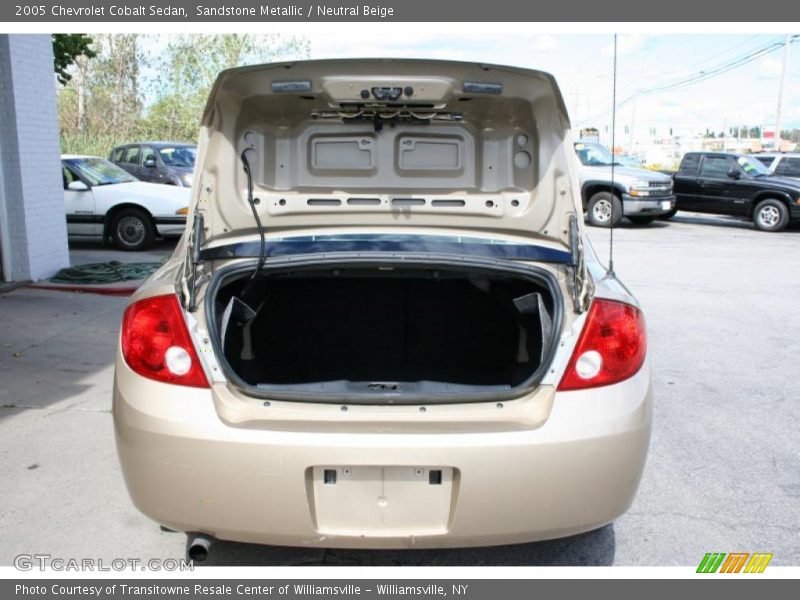 Sandstone Metallic / Neutral Beige 2005 Chevrolet Cobalt Sedan
