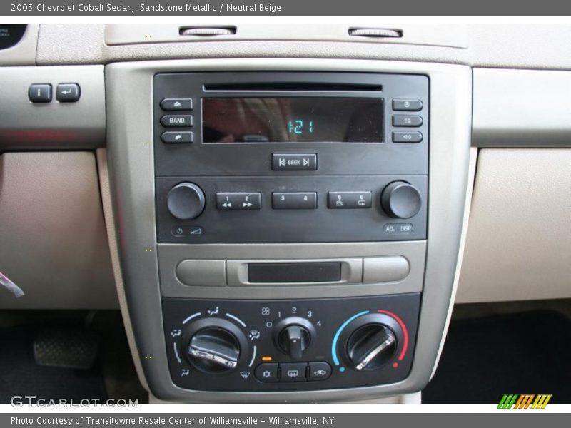 Sandstone Metallic / Neutral Beige 2005 Chevrolet Cobalt Sedan