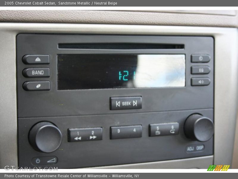 Sandstone Metallic / Neutral Beige 2005 Chevrolet Cobalt Sedan
