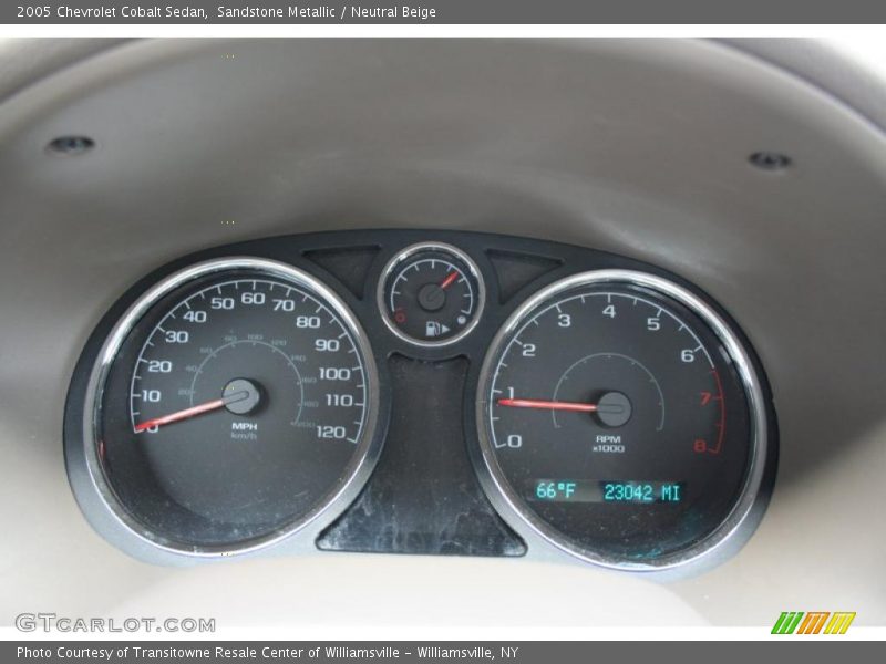 Sandstone Metallic / Neutral Beige 2005 Chevrolet Cobalt Sedan