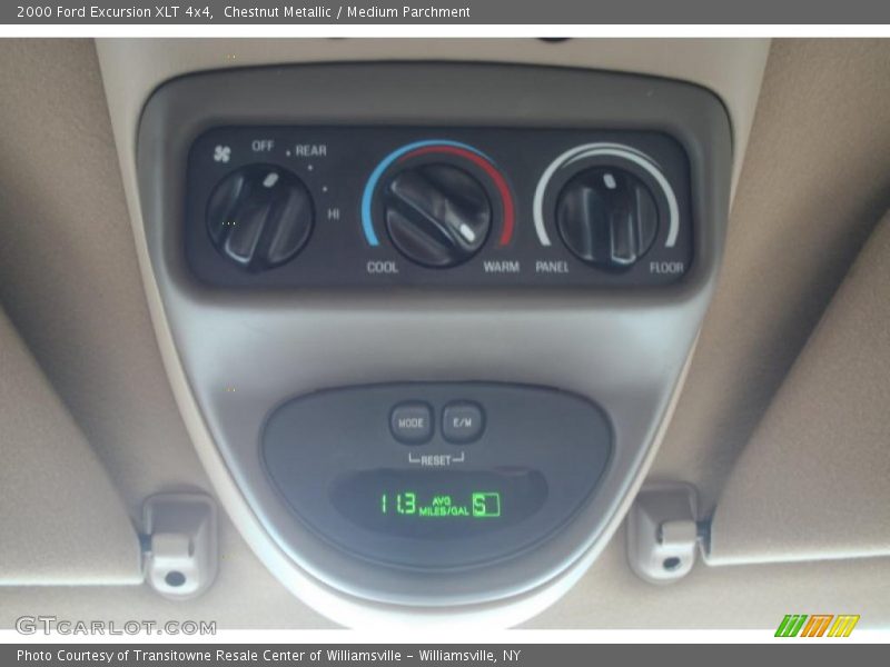 Chestnut Metallic / Medium Parchment 2000 Ford Excursion XLT 4x4