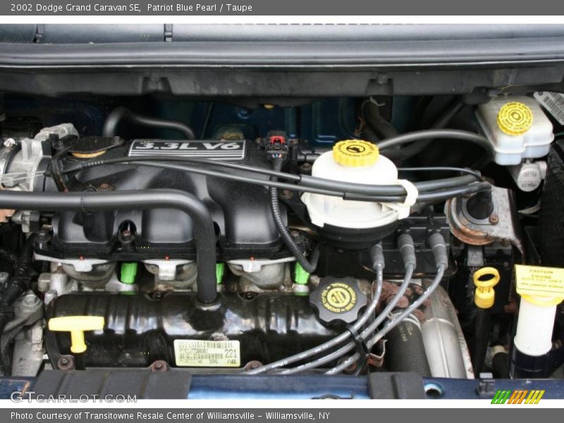 Patriot Blue Pearl / Taupe 2002 Dodge Grand Caravan SE