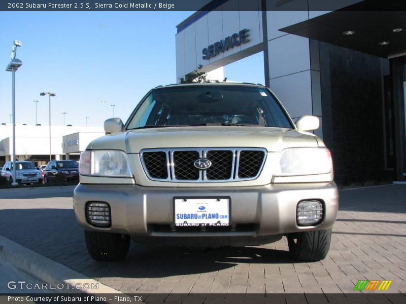 Sierra Gold Metallic / Beige 2002 Subaru Forester 2.5 S