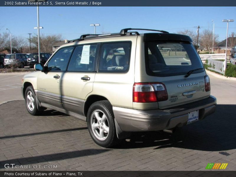 Sierra Gold Metallic / Beige 2002 Subaru Forester 2.5 S