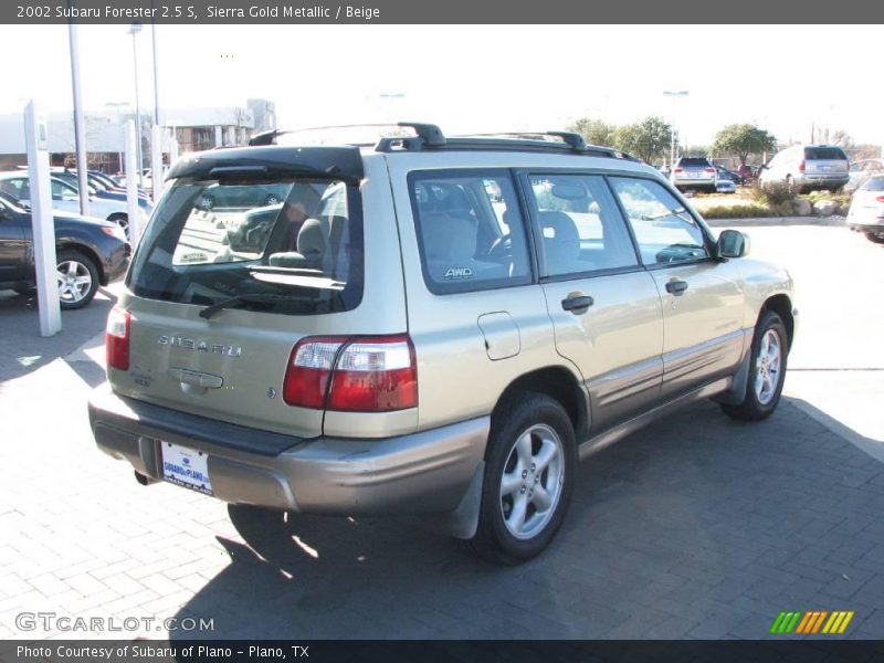 Sierra Gold Metallic / Beige 2002 Subaru Forester 2.5 S