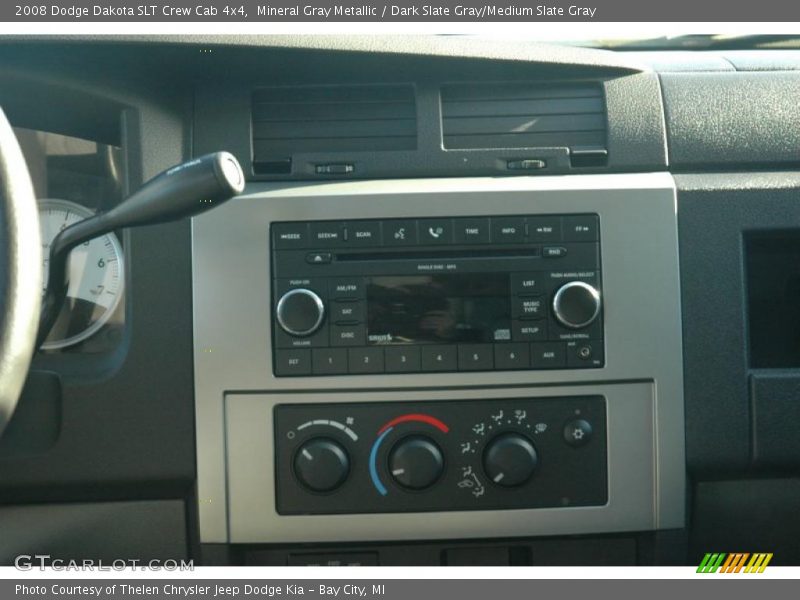 Mineral Gray Metallic / Dark Slate Gray/Medium Slate Gray 2008 Dodge Dakota SLT Crew Cab 4x4
