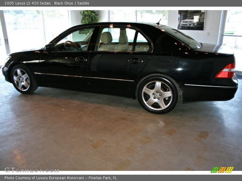 Black Onyx / Saddle 2005 Lexus LS 430 Sedan