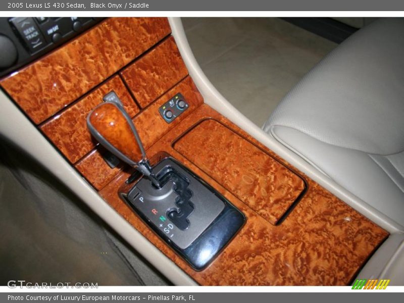 Black Onyx / Saddle 2005 Lexus LS 430 Sedan