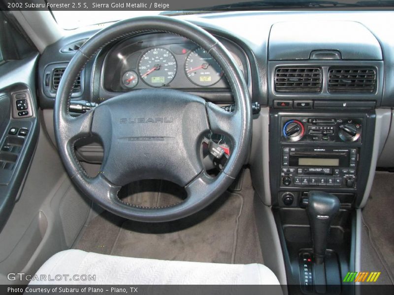 Sierra Gold Metallic / Beige 2002 Subaru Forester 2.5 S