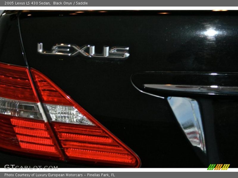 Black Onyx / Saddle 2005 Lexus LS 430 Sedan