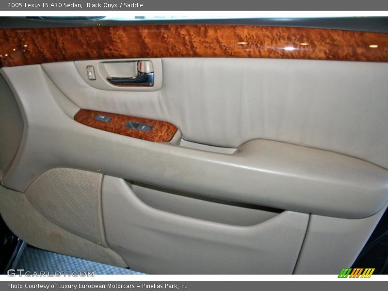 Black Onyx / Saddle 2005 Lexus LS 430 Sedan