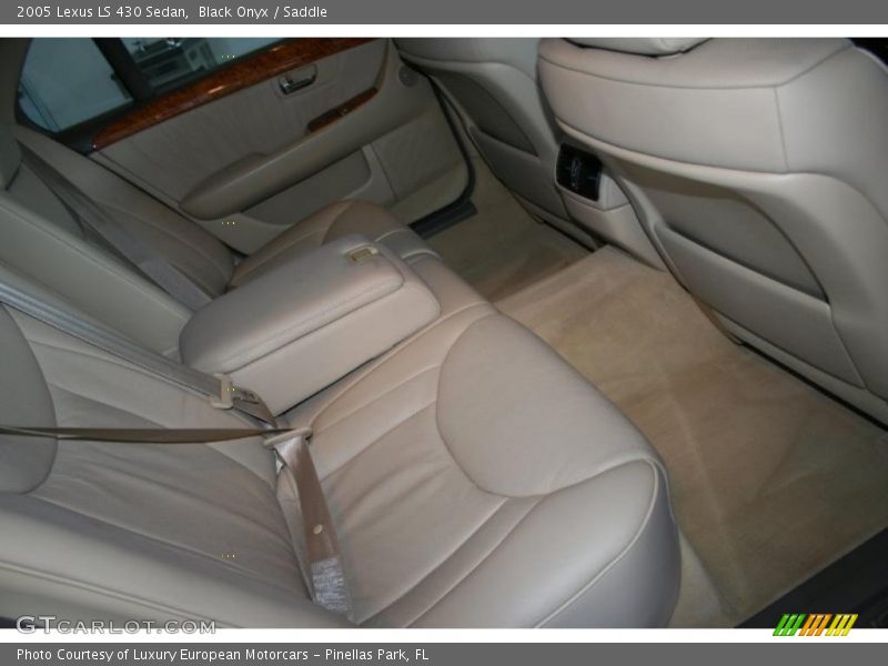 Black Onyx / Saddle 2005 Lexus LS 430 Sedan
